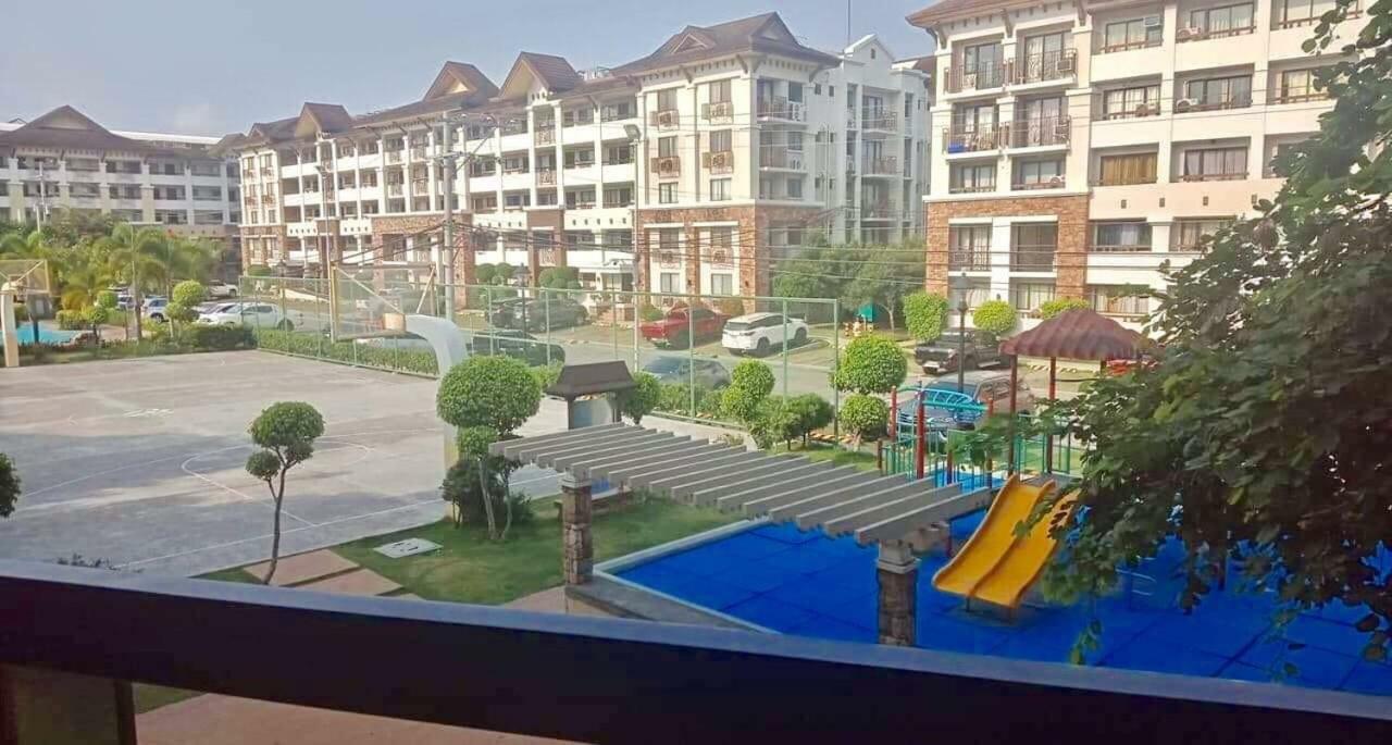 Davao 2Br One Oasis Beside Sm Mall-Wifi Exterior photo